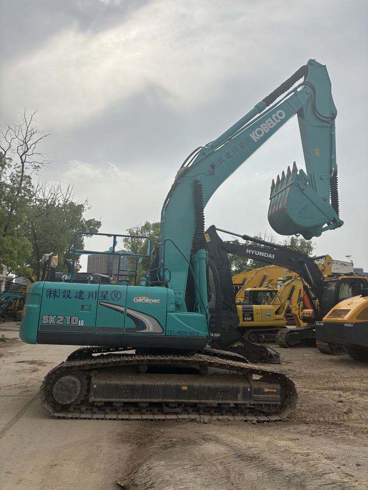 KOBELCO SK210LC - Escavadora de rastos: foto 3 KOBELCO SK210LC - Escavadora de rastos: foto 3