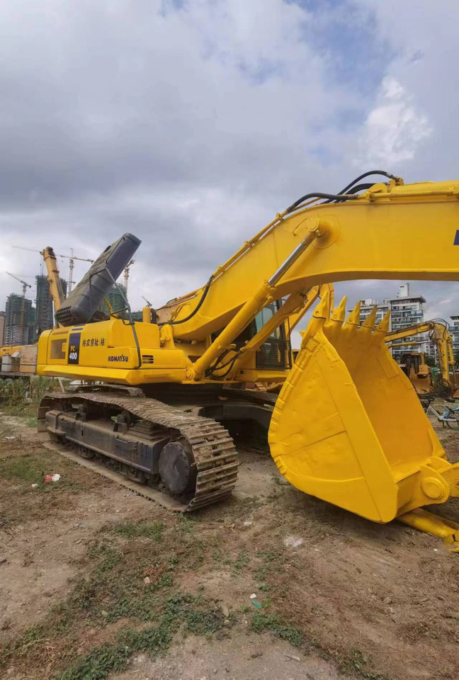Escavadora de rastos KOMATSU PC400-7: foto 9