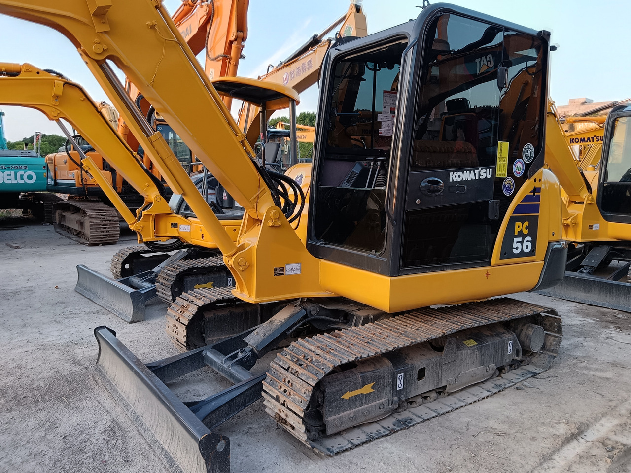 KOMATSU PC56 - Mini escavadeira: foto 1 KOMATSU PC56 - Mini escavadeira: foto 1