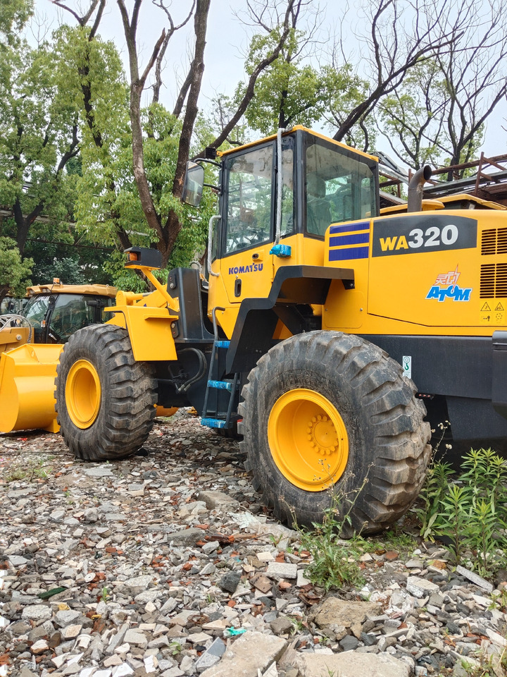 KOMATSU WA320 - Pá carregadora de rodas: foto 2 KOMATSU WA320 - Pá carregadora de rodas: foto 2