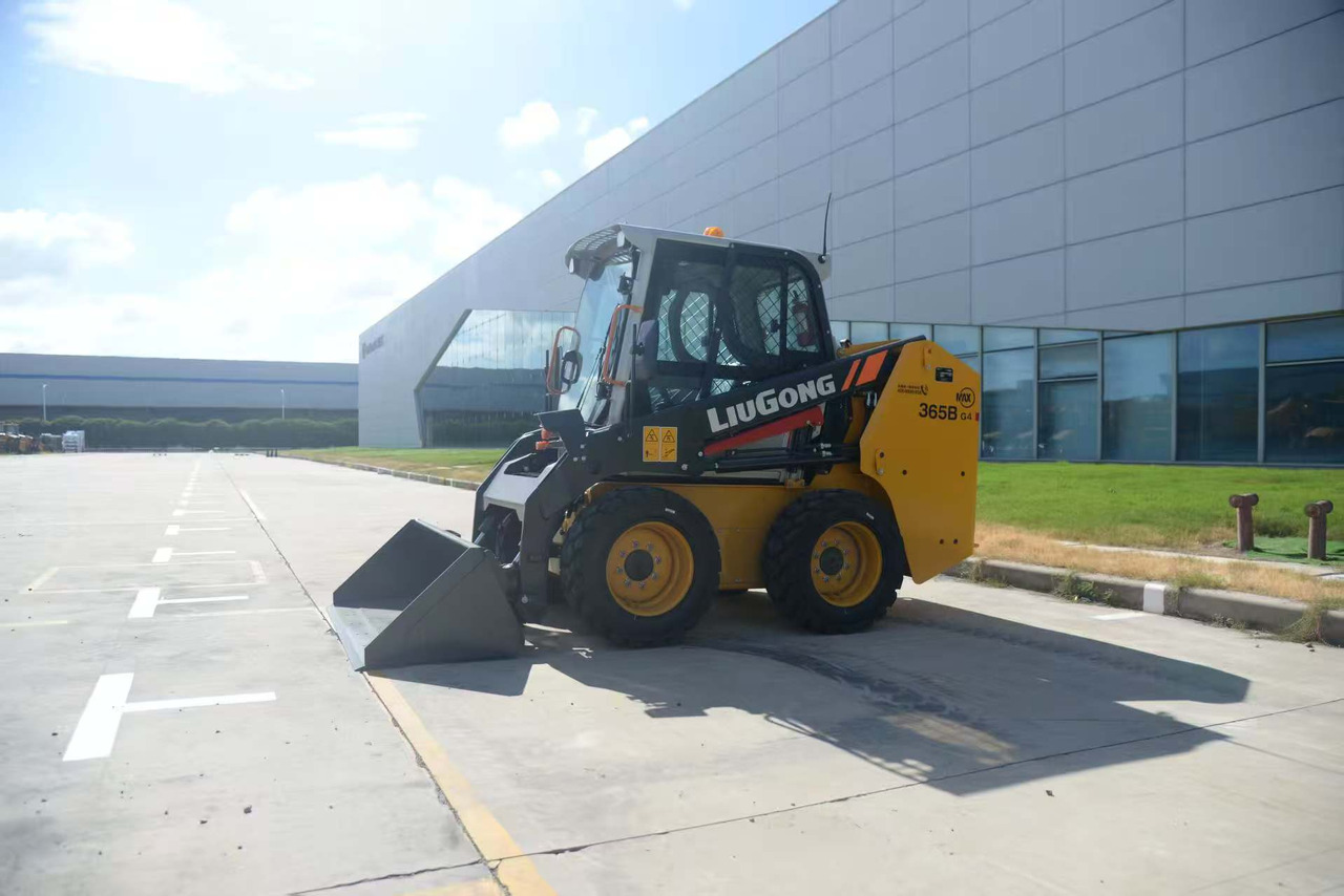 LIUGONG 365B BRAND NEW - Mini pá carregadora: foto 4 LIUGONG 365B BRAND NEW - Mini pá carregadora: foto 4