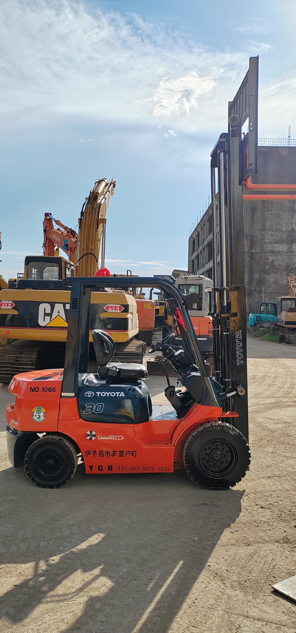 TOYOTA FD30 - Empilhador: foto 5 TOYOTA FD30 - Empilhador: foto 5