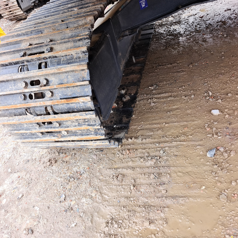 VOLVO EC210D EC210B - Escavadora de rastos: foto 5 VOLVO EC210D EC210B - Escavadora de rastos: foto 5