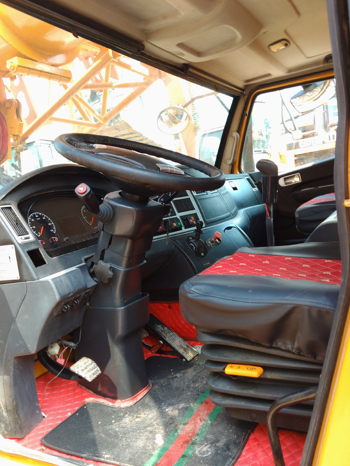 XCMG XCT50K - Grua móvel: foto 3 XCMG XCT50K - Grua móvel: foto 3