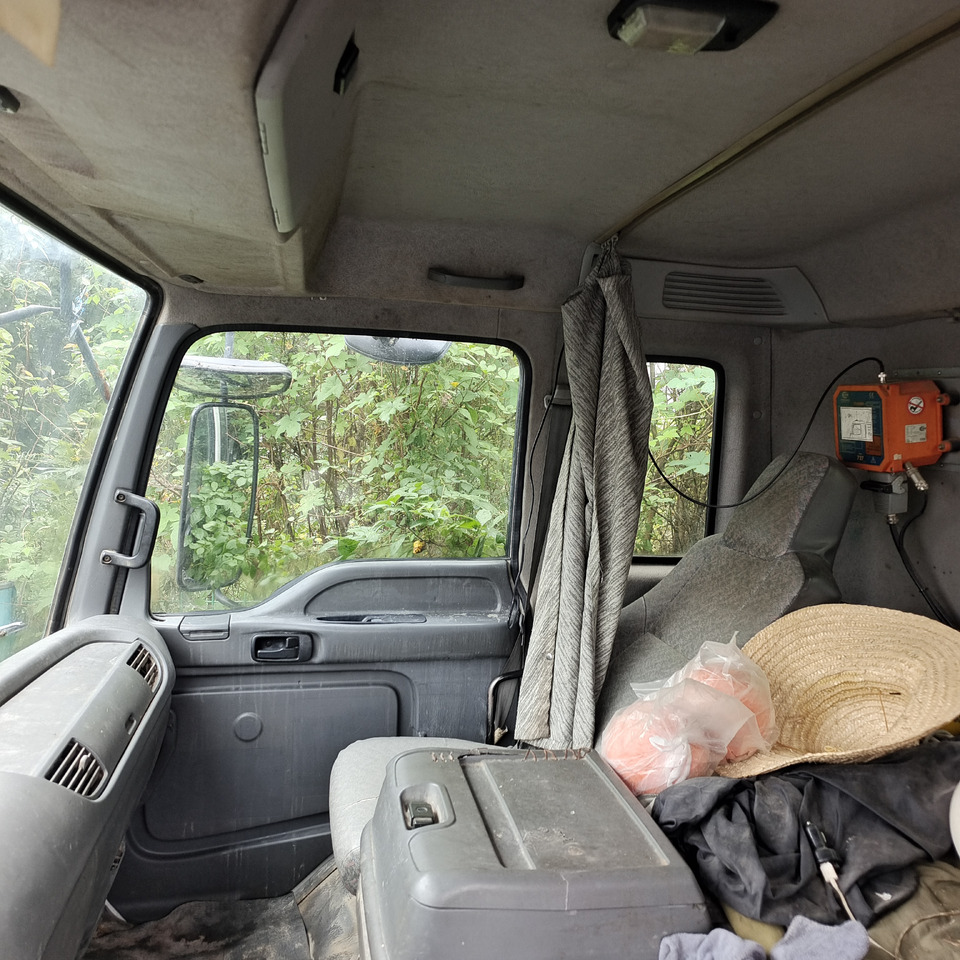 ZOOMLION ZLJ5336THBSE 47 METER PUMP TRUCK - Autobomba de betão: foto 4 ZOOMLION ZLJ5336THBSE 47 METER PUMP TRUCK - Autobomba de betão: foto 4