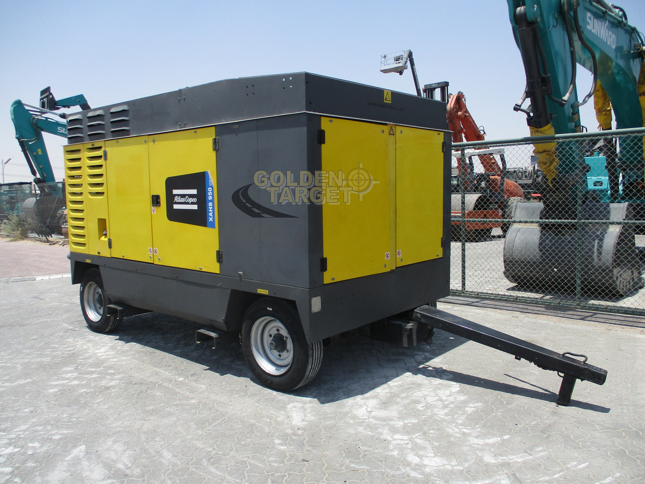 ATLAS COPCO XAHS950CD - Compressor de ar: foto 1 ATLAS COPCO XAHS950CD - Compressor de ar: foto 1