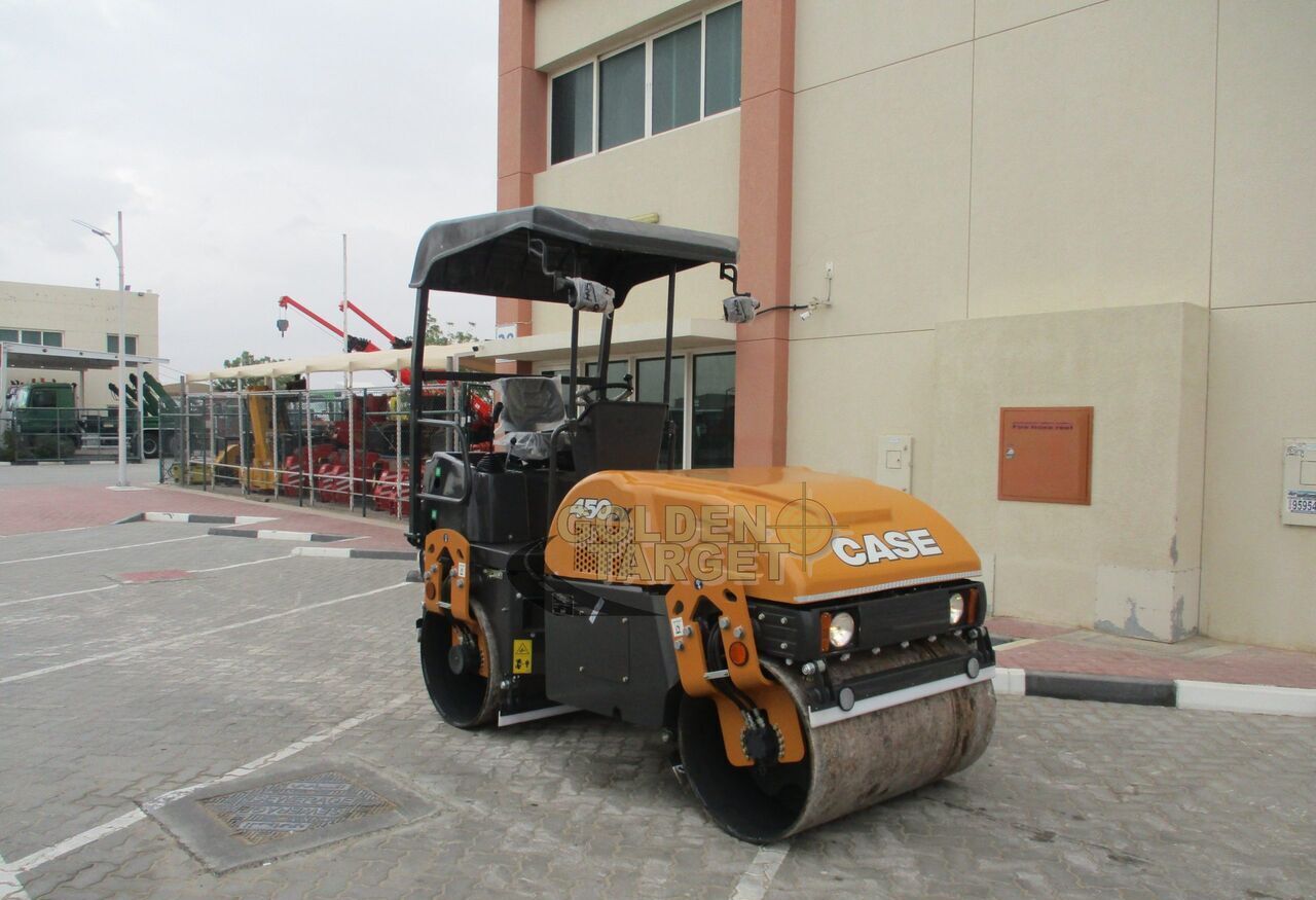 Case 450DX Roller - Compactador de asfalto: foto 1 Case 450DX Roller - Compactador de asfalto: foto 1