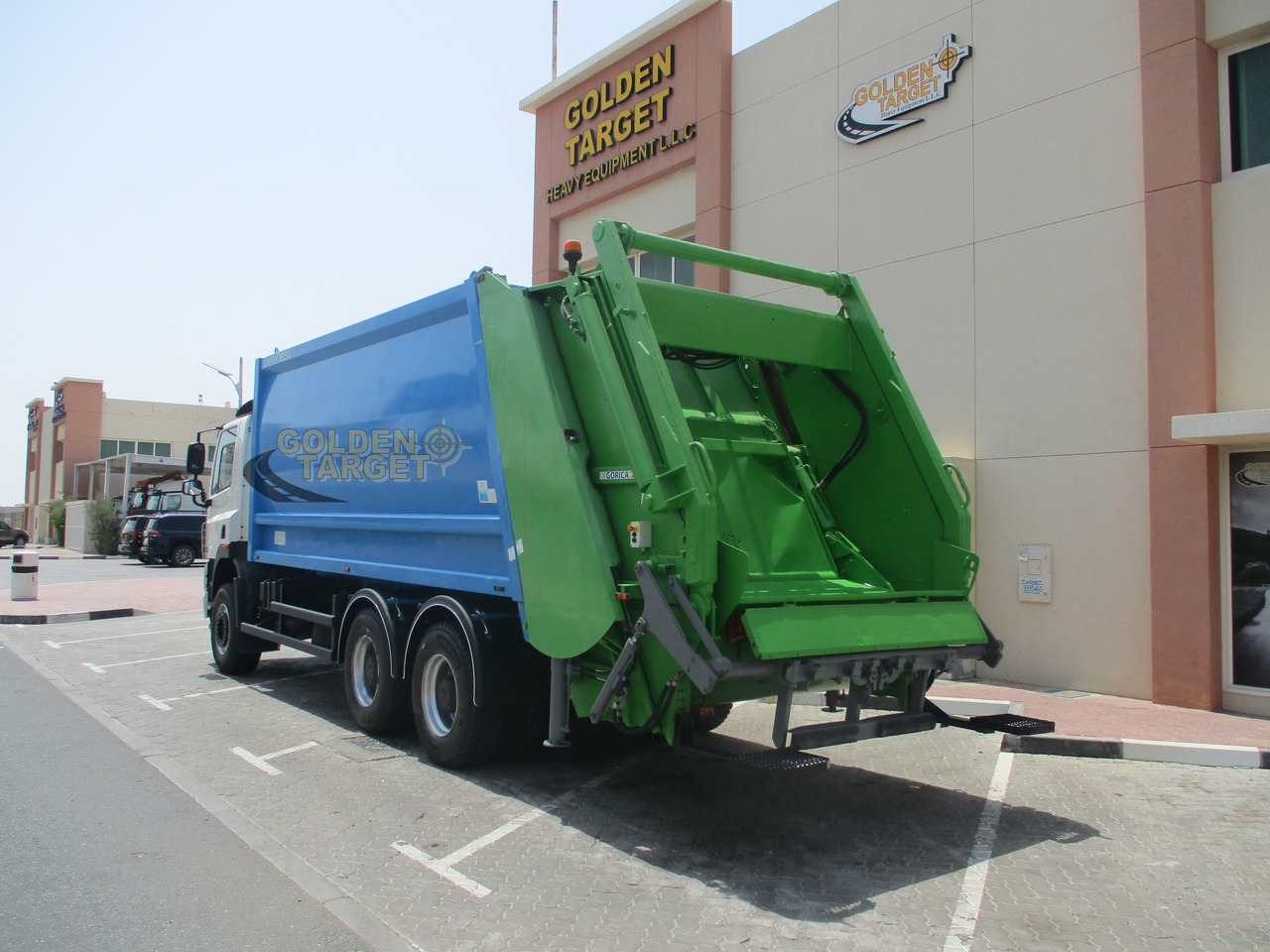 DAF CF 85.410 6x4 Garbage Truck - Caminhão de lixo: foto 4 DAF CF 85.410 6x4 Garbage Truck - Caminhão de lixo: foto 4
