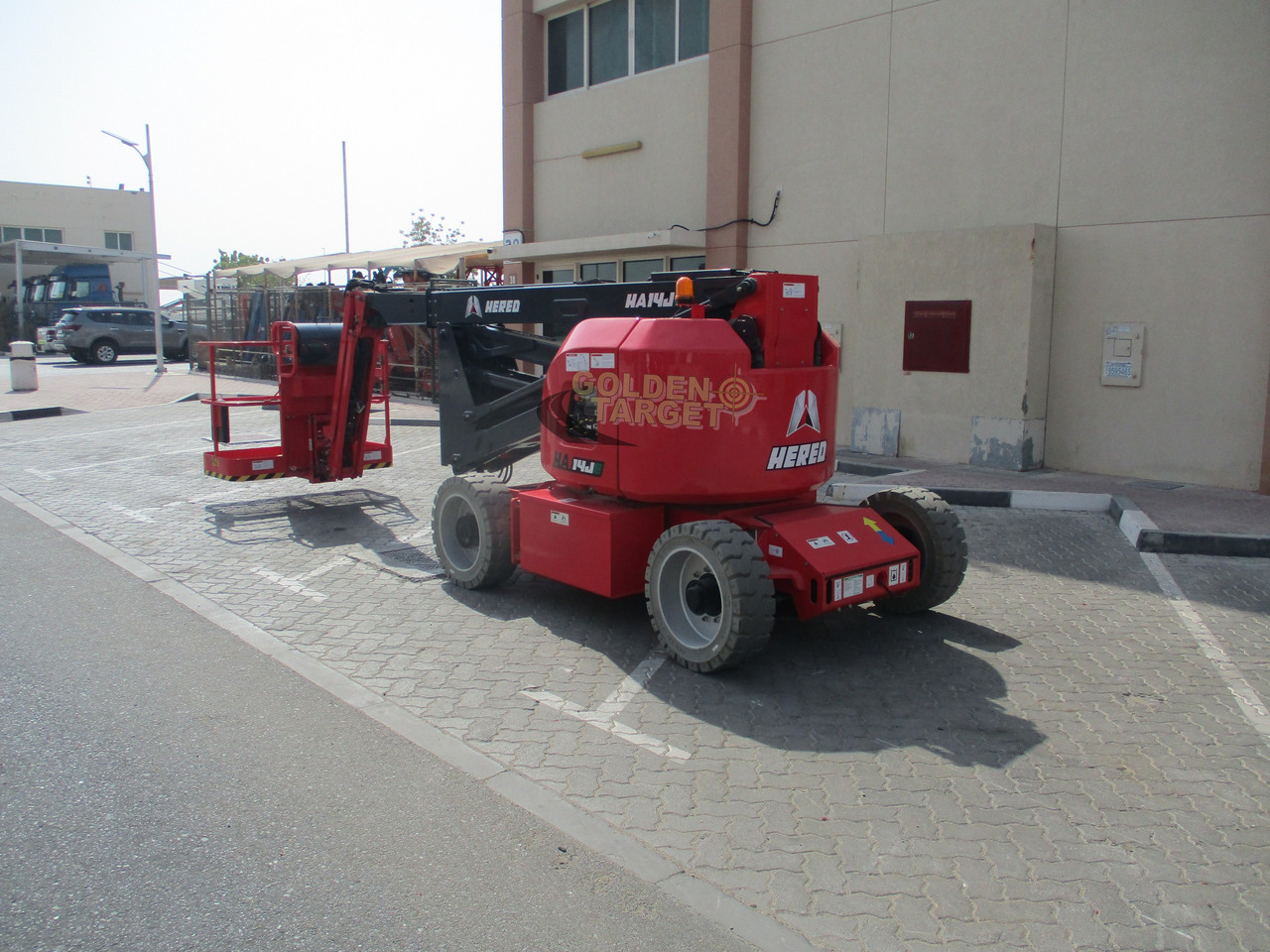 Hered HA14JE Electric Articulating Boom Lift - Plataforma articulada: foto 3 Hered HA14JE Electric Articulating Boom Lift - Plataforma articulada: foto 3