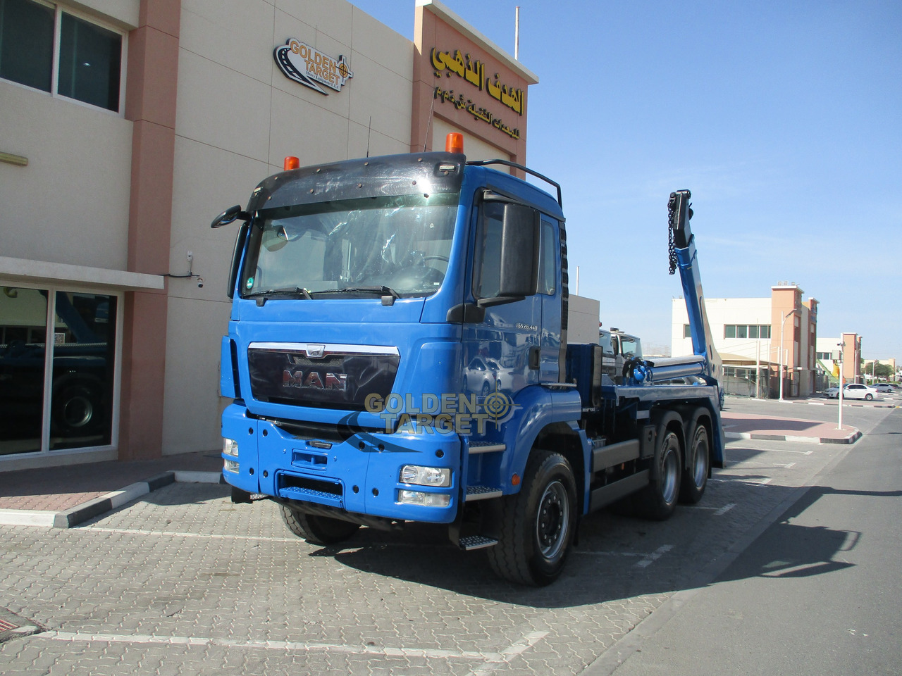 MAN TGS 26.440 6x4 Skip Loader - Camião multibenne: foto 2 MAN TGS 26.440 6x4 Skip Loader - Camião multibenne: foto 2