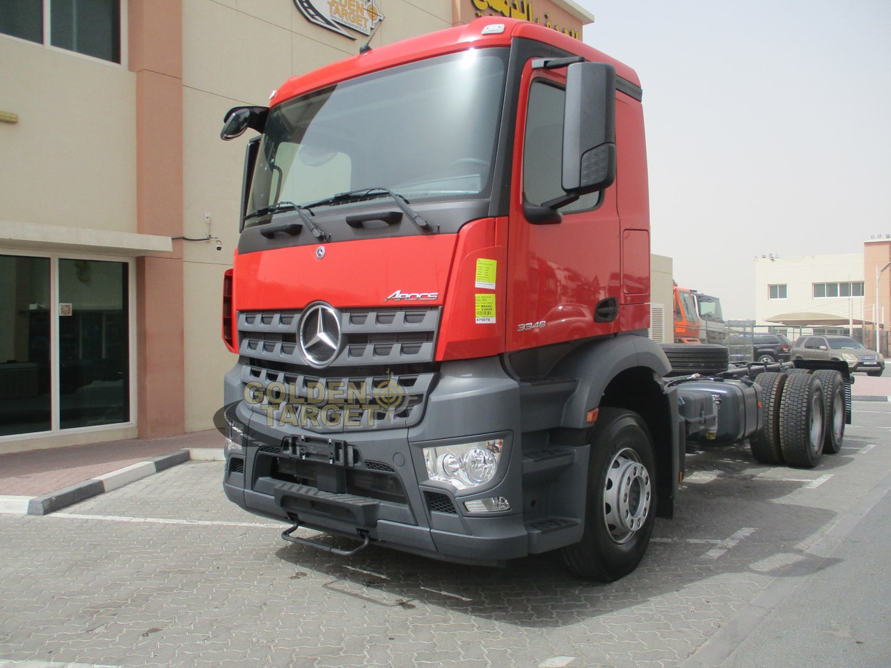 MERCEDES-BENZ Arocs 3348 6x4 Chassis - Camião chassi: foto 2 MERCEDES-BENZ Arocs 3348 6x4 Chassis - Camião chassi: foto 2