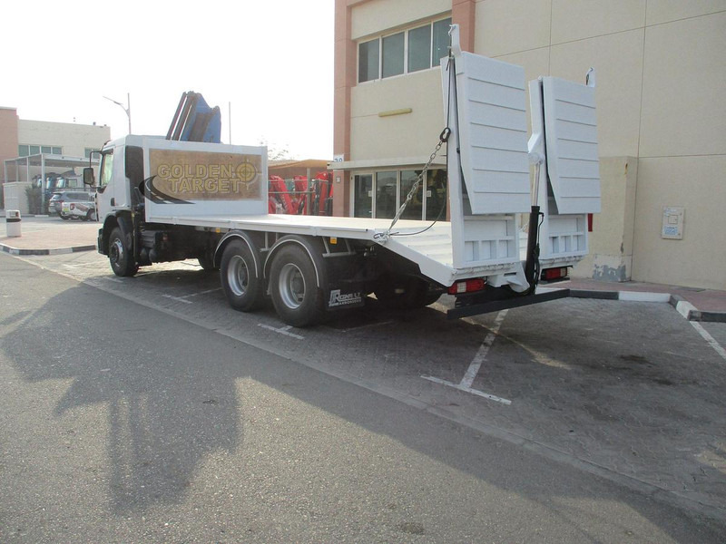 Renault KERAX 380 - Grua móvel: foto 4 Renault KERAX 380 - Grua móvel: foto 4