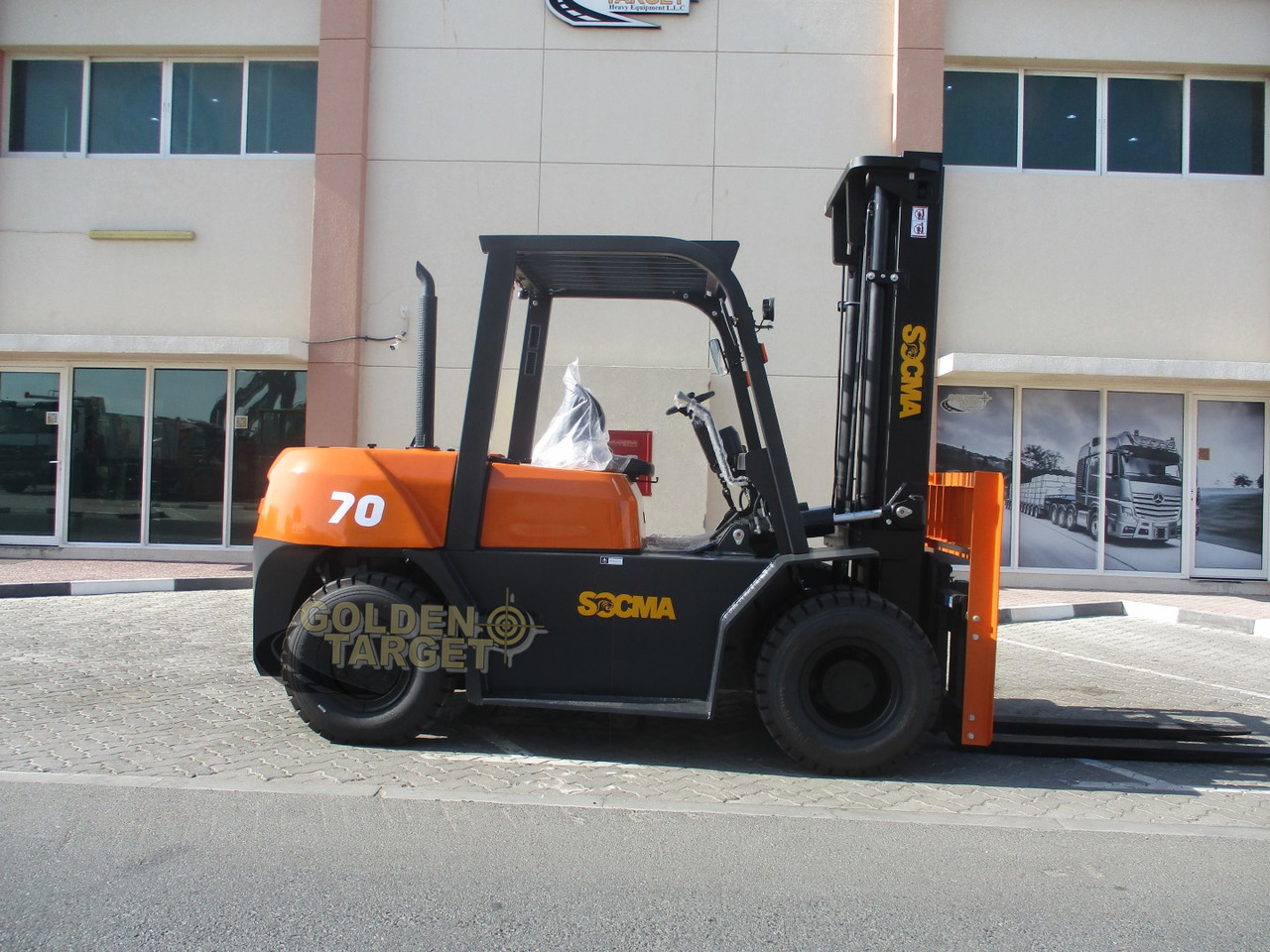 SOCMA HNF-70 Forklift - Empilhador a diesel: foto 5 SOCMA HNF-70 Forklift - Empilhador a diesel: foto 5