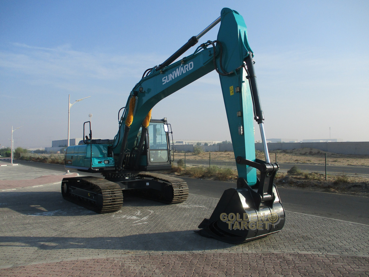 SUNWARD SWE225E-3H Hydraulic Excavator - Escavadora de rastos: foto 2 SUNWARD SWE225E-3H Hydraulic Excavator - Escavadora de rastos: foto 2