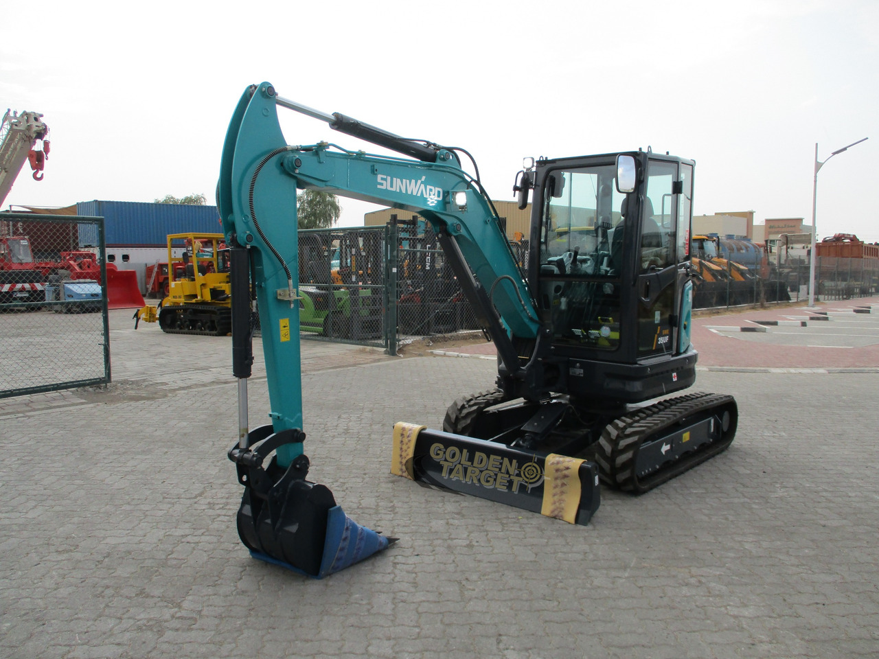 SUNWARD SWE35UF Mini Hydraulic Excavator - Mini escavadeira: foto 2 SUNWARD SWE35UF Mini Hydraulic Excavator - Mini escavadeira: foto 2