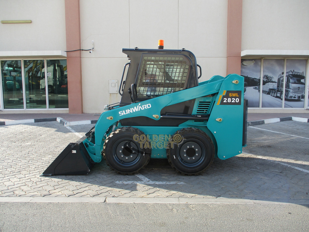Locação financeira de SUNWARD SWL2820 Skid Steer SUNWARD SWL2820 Skid Steer: foto 6