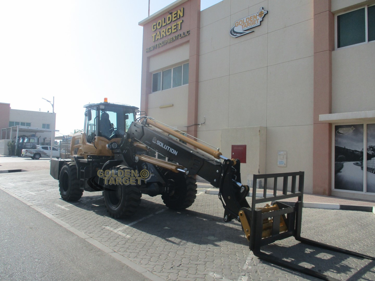 Solution SL3000TL Telescopic Wheel Loader - Pá carregadora de rodas: foto 1 Solution SL3000TL Telescopic Wheel Loader - Pá carregadora de rodas: foto 1