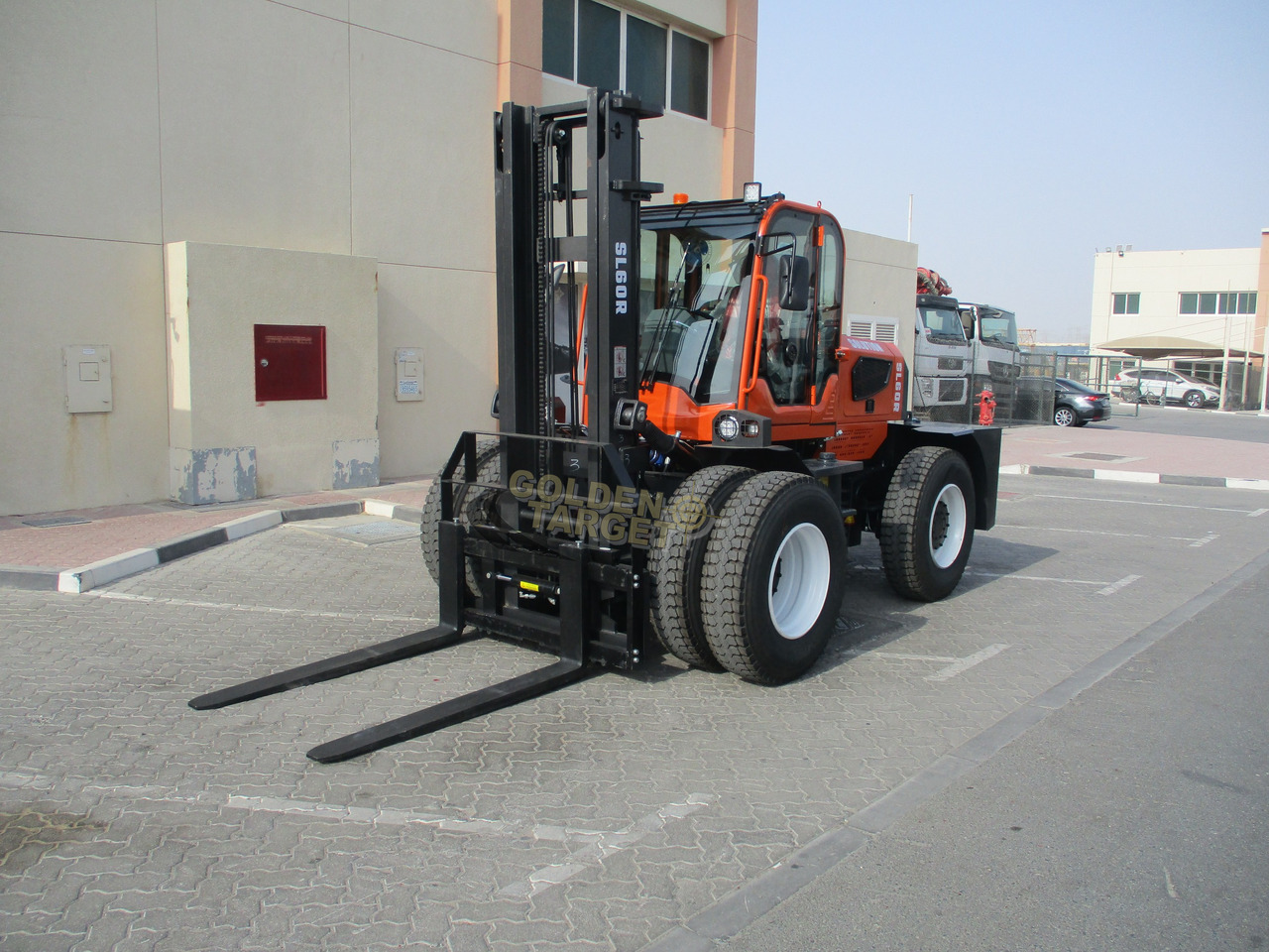 Solution SL60R Rough Terrain Forklift - Empilhador a diesel: foto 2 Solution SL60R Rough Terrain Forklift - Empilhador a diesel: foto 2