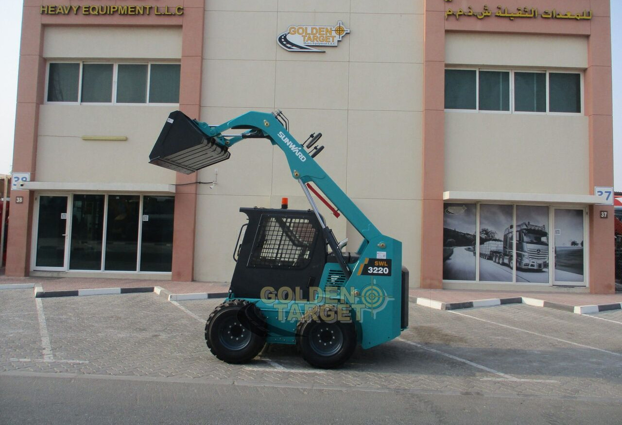 Sunward 3220 Skid Steer Loader - Mini pá carregadora: foto 5 Sunward 3220 Skid Steer Loader - Mini pá carregadora: foto 5