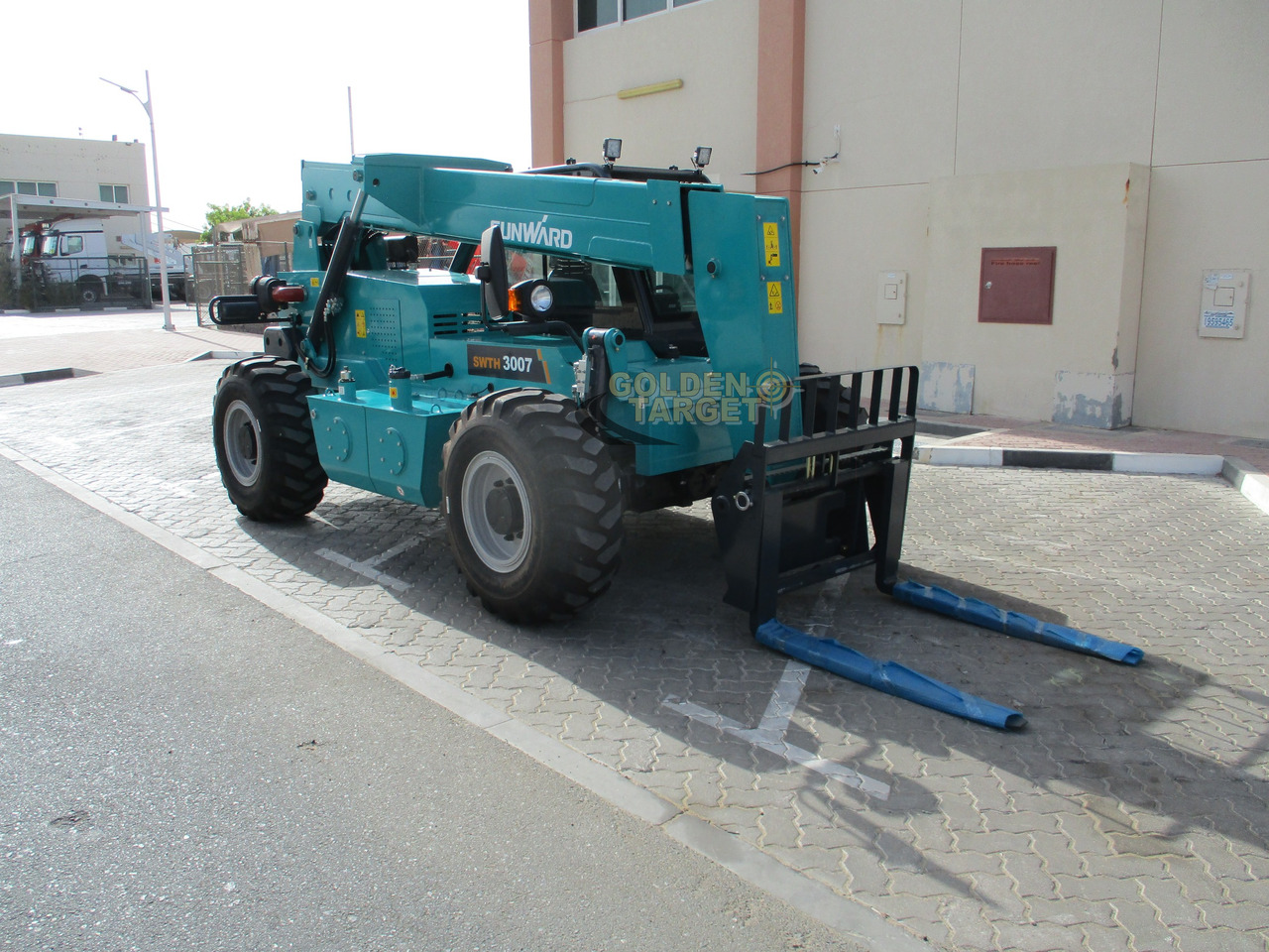 Sunward SWTH3007 4×4 Telehandler - Empilhador telescópico: foto 1 Sunward SWTH3007 4×4 Telehandler - Empilhador telescópico: foto 1