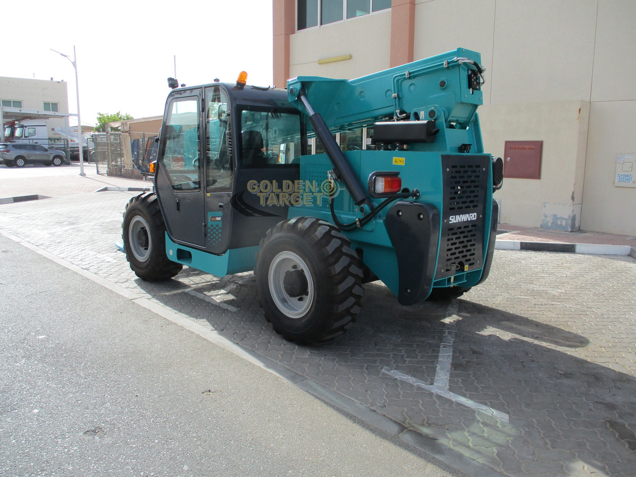Sunward SWTH3007 4×4 Telehandler - Empilhador telescópico: foto 4 Sunward SWTH3007 4×4 Telehandler - Empilhador telescópico: foto 4