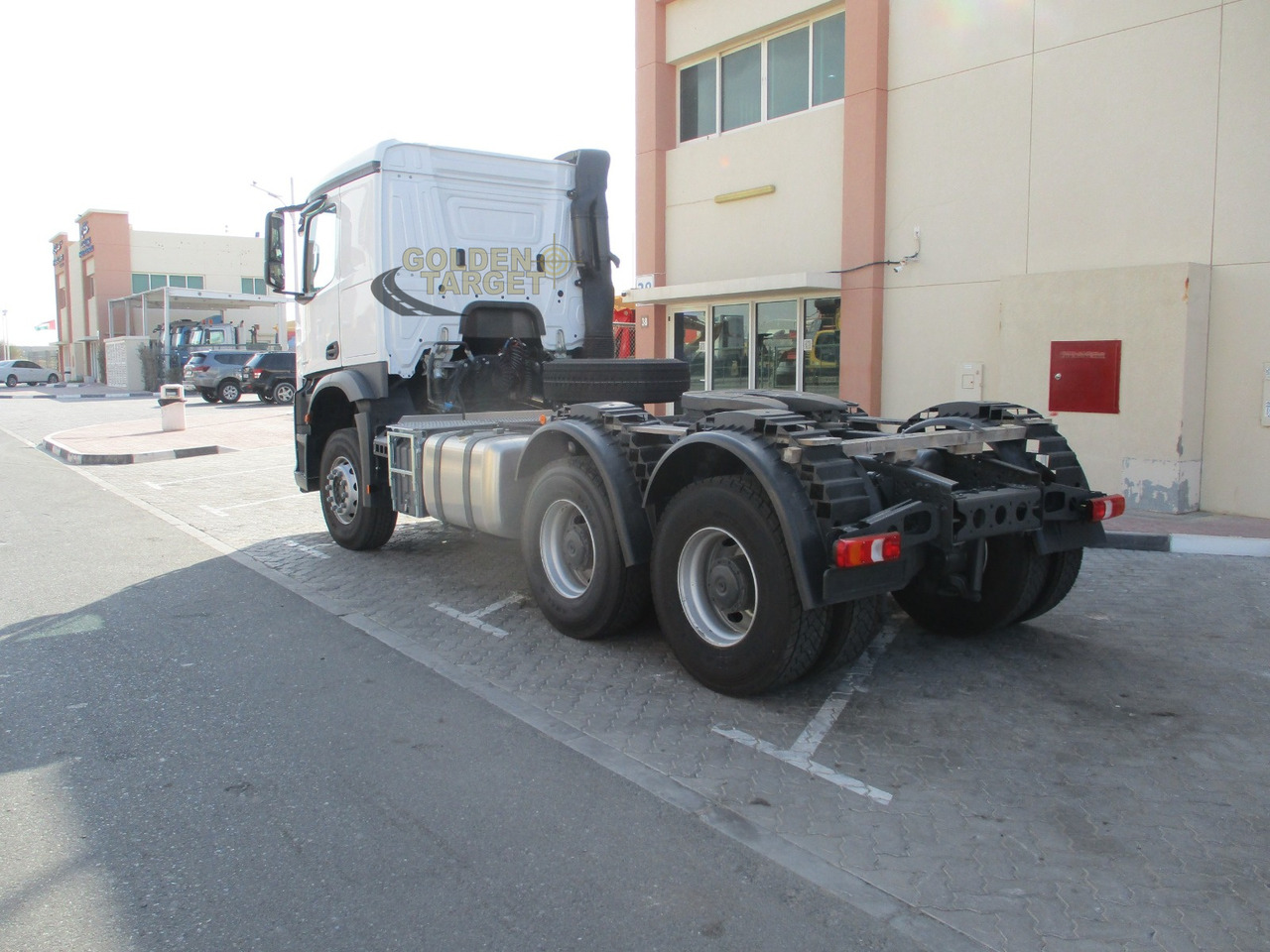 Mercedes-Benz Actros 3342 6x4 Right Hand Head Truck - Tractor: foto 4 Mercedes-Benz Actros 3342 6x4 Right Hand Head Truck - Tractor: foto 4