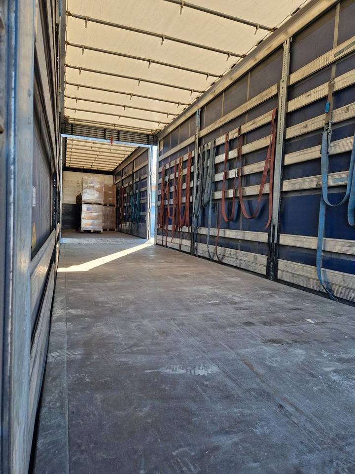 Camião de lona Renault T480 SC 6x2 Tandem jumbo 116m3: foto 20 Camião de lona Renault T480 SC 6x2 Tandem jumbo 116m3: foto 20