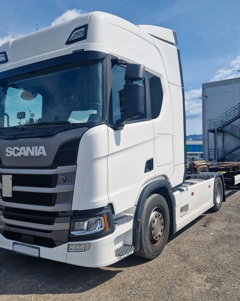 Scania R450 4x2Tractor - Tractor: foto 1 Scania R450 4x2Tractor - Tractor: foto 1
