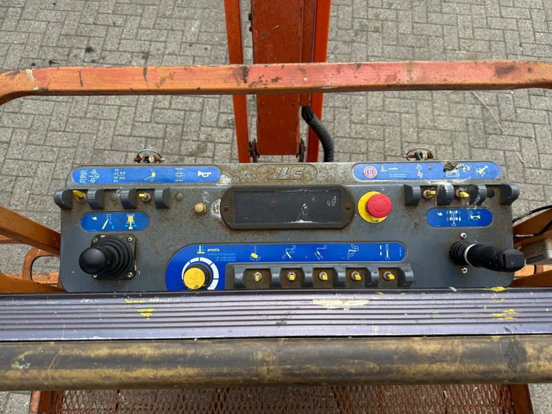 Plataforma articulada JLG 800 AJ: foto 8