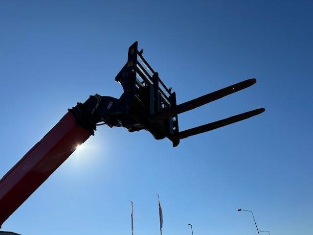 Manitou MT 1440 - Empilhador telescópico: foto 5 Manitou MT 1440 - Empilhador telescópico: foto 5