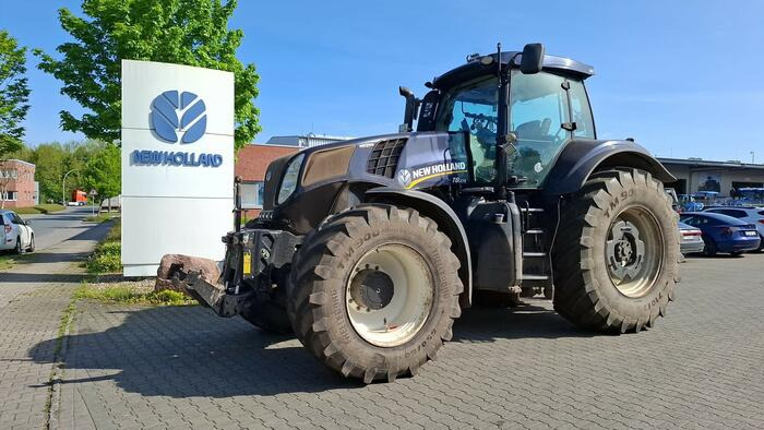 New Holland T8.275 - Trator: foto 1 New Holland T8.275 - Trator: foto 1