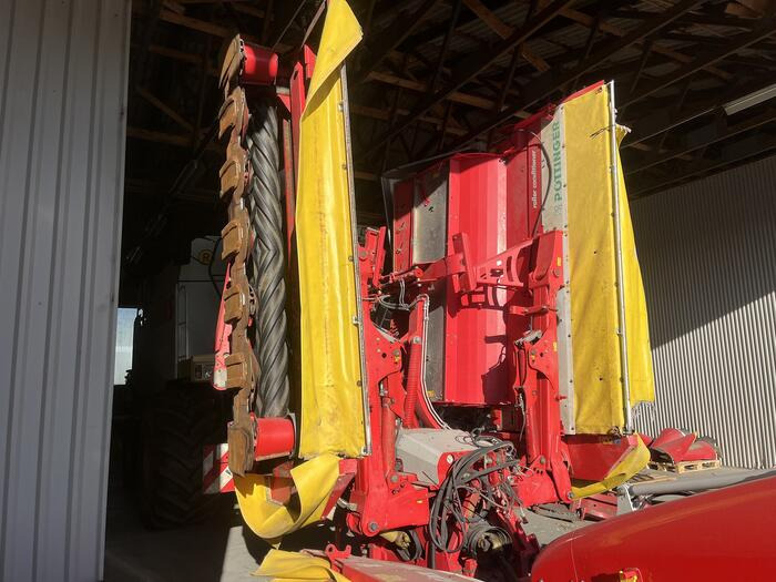 Pöttinger NovaCat X 8 RC - Gadanheira: foto 3 Pöttinger NovaCat X 8 RC - Gadanheira: foto 3