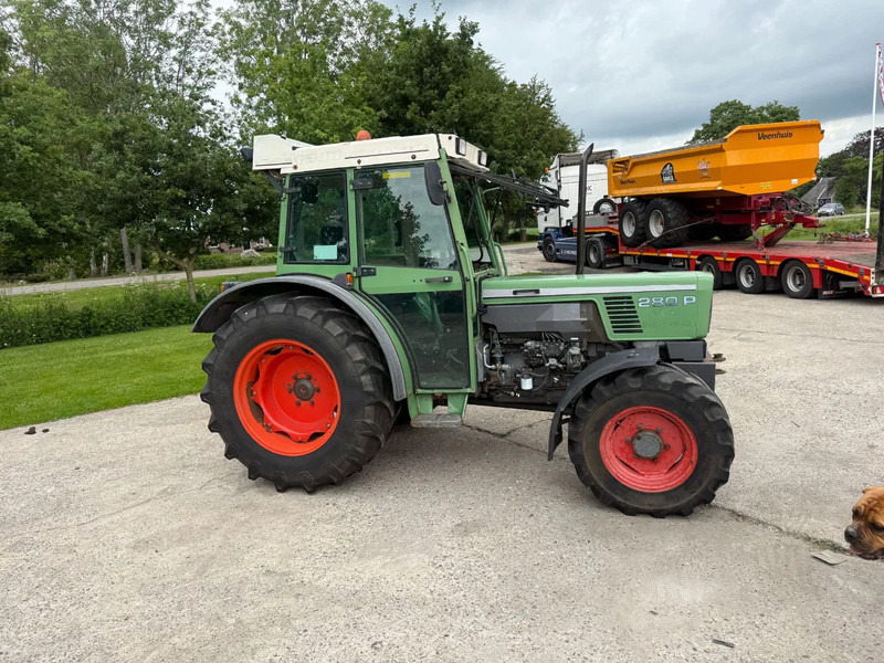 Fendt 280 P Smalspoor Mini trekker 80 PK Tuinbouw EX WATERSCHAP - Trator: foto 3 Fendt 280 P Smalspoor Mini trekker 80 PK Tuinbouw EX WATERSCHAP - Trator: foto 3