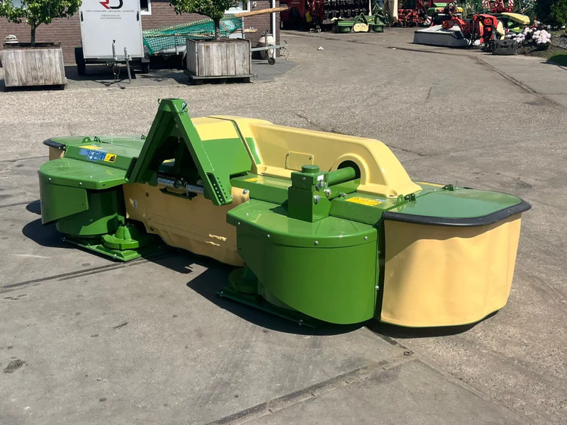 Krone NIEUW! Easy Cut F 320 G2 NIEUW FRONTMAAIER - Gadanheira: foto 4 Krone NIEUW! Easy Cut F 320 G2 NIEUW FRONTMAAIER - Gadanheira: foto 4