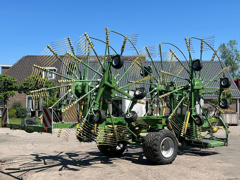Krone swadro 1400 plus 4 rotor hark NIEUW STAAT - Ancinho enleirador: foto 2 Krone swadro 1400 plus 4 rotor hark NIEUW STAAT - Ancinho enleirador: foto 2