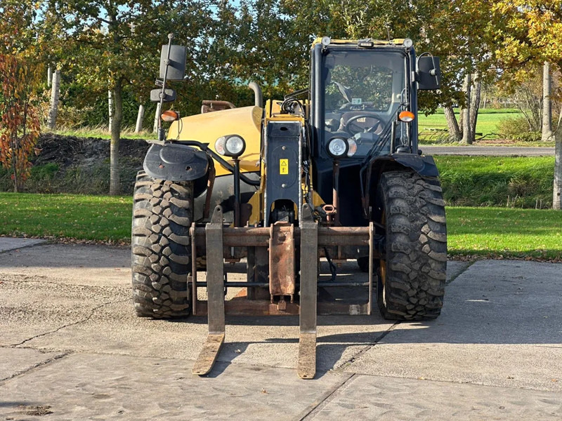 Caterpillar TH 407 verreiker - Máquina agrícola: foto 3 Caterpillar TH 407 verreiker - Máquina agrícola: foto 3