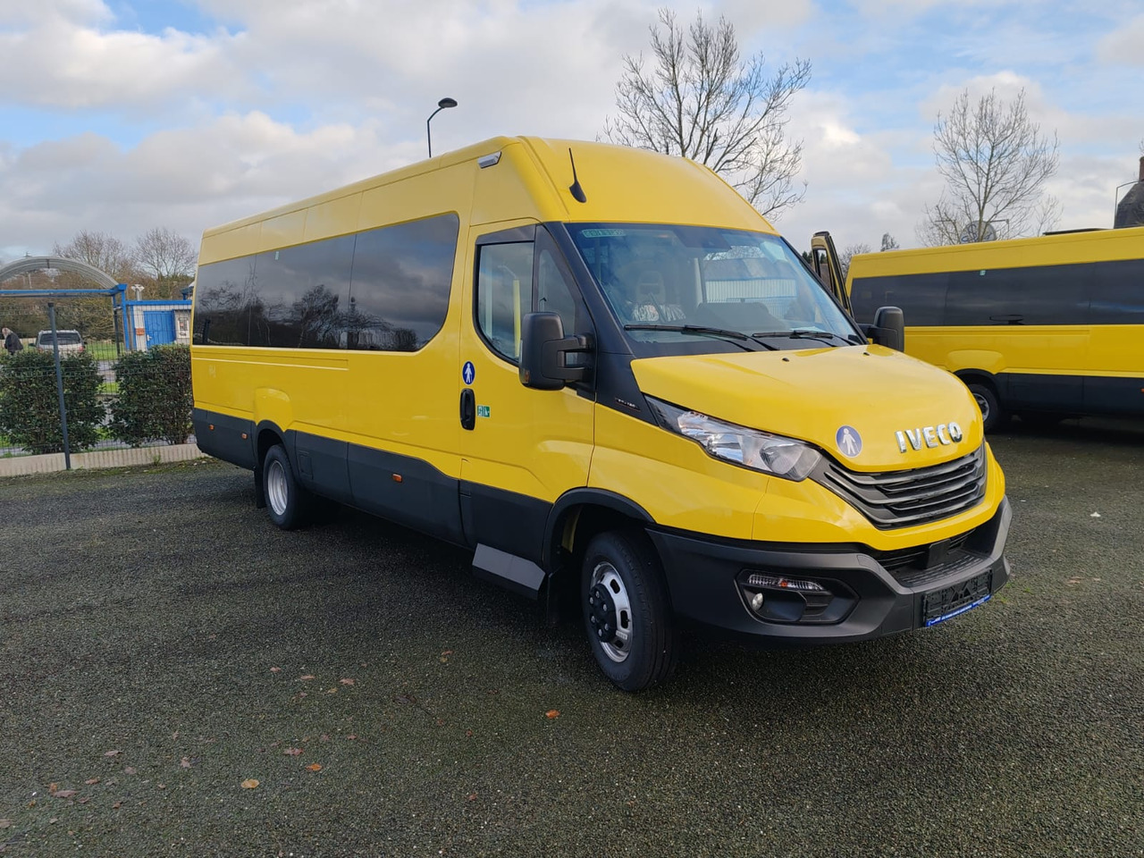 5 MINIBUS IVECO DAILY NEUF ET NON IMMATRICULE - Minibus, Furgão de passageiros: foto 2 5 MINIBUS IVECO DAILY NEUF ET NON IMMATRICULE - Minibus, Furgão de passageiros: foto 2