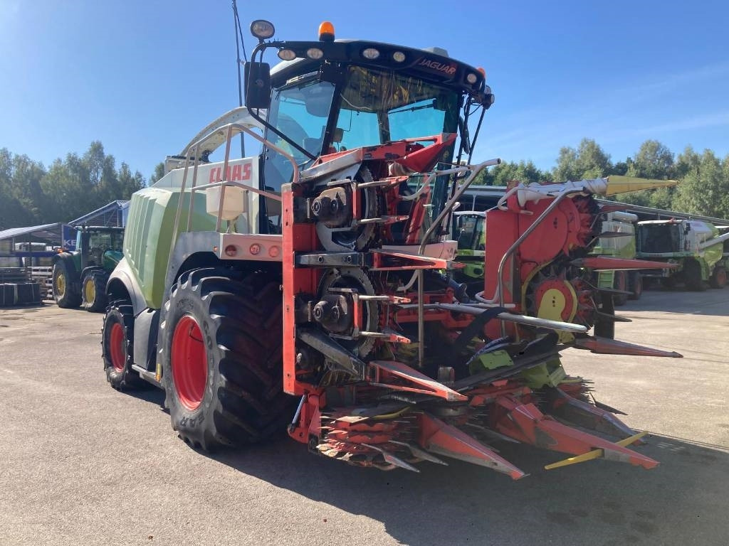 Claas Jaguar 940 Allrad - Picadora de forragem automotriz: foto 1 Claas Jaguar 940 Allrad - Picadora de forragem automotriz: foto 1