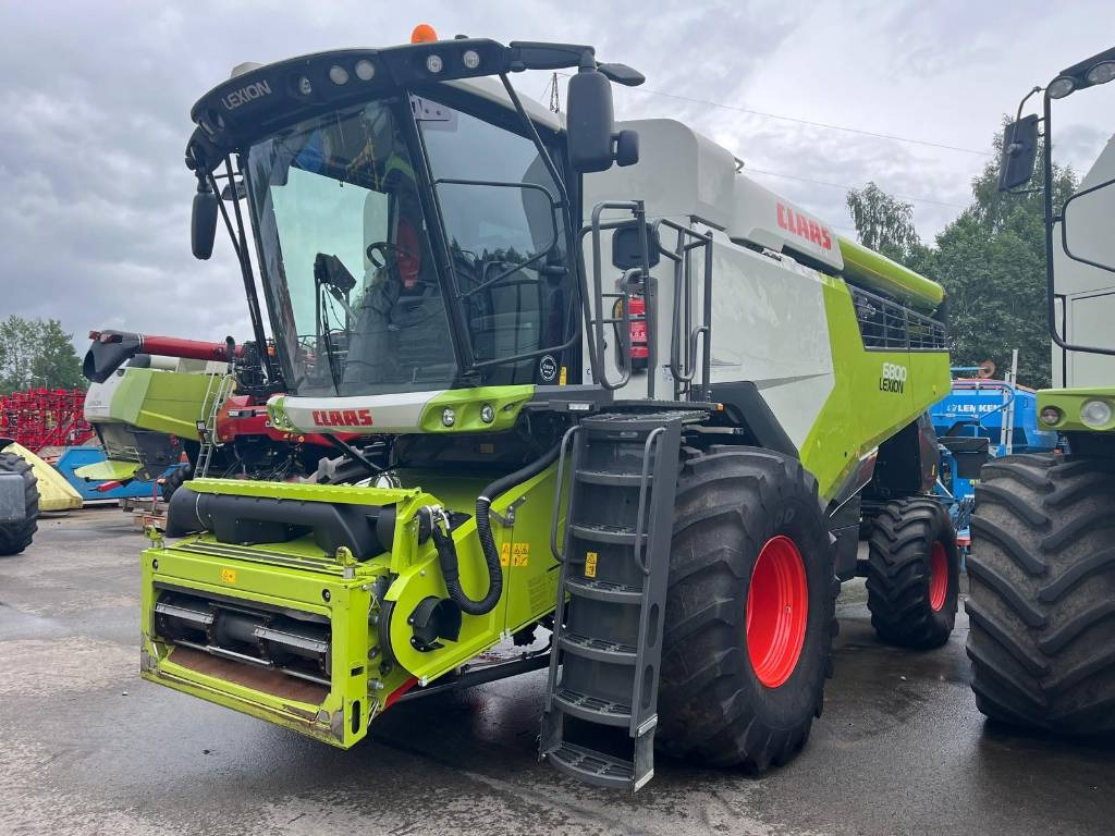 Claas Lexion 6800 - Ceifeira debulhadora: foto 1 Claas Lexion 6800 - Ceifeira debulhadora: foto 1