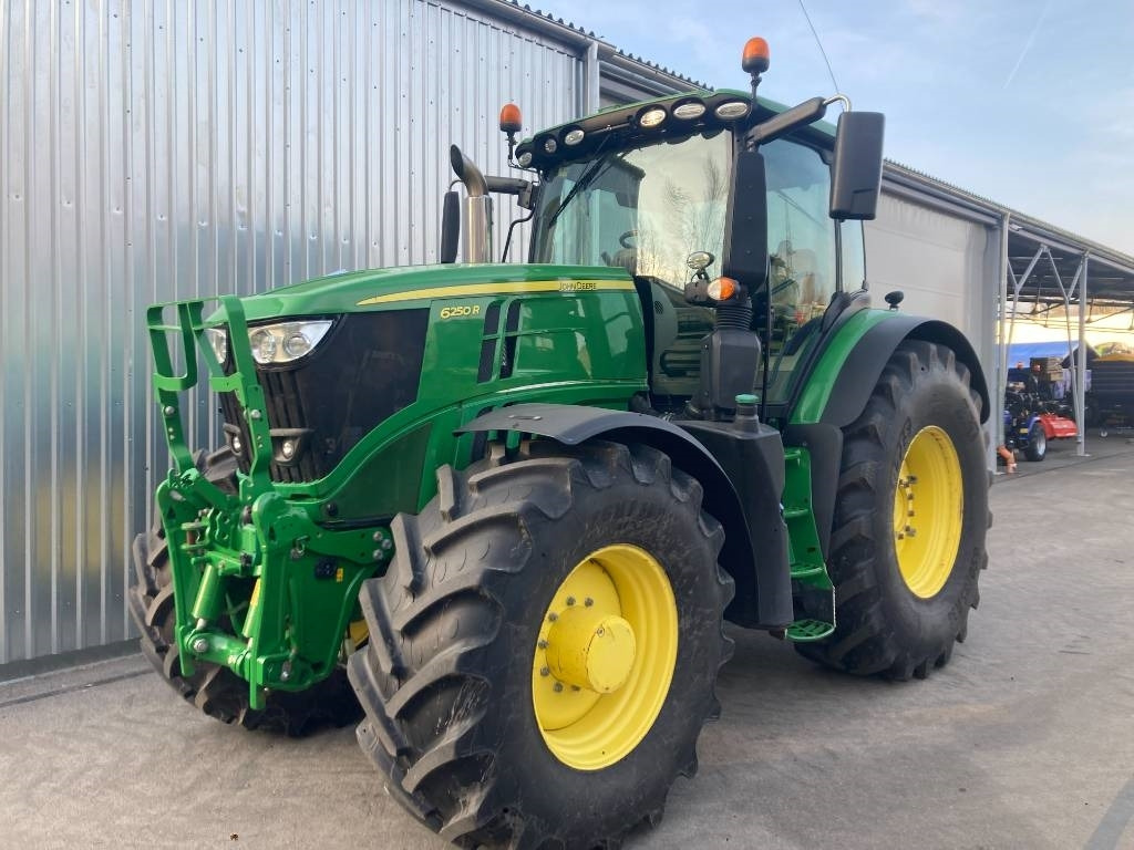 John Deere 6250 R - Trator: foto 1 John Deere 6250 R - Trator: foto 1