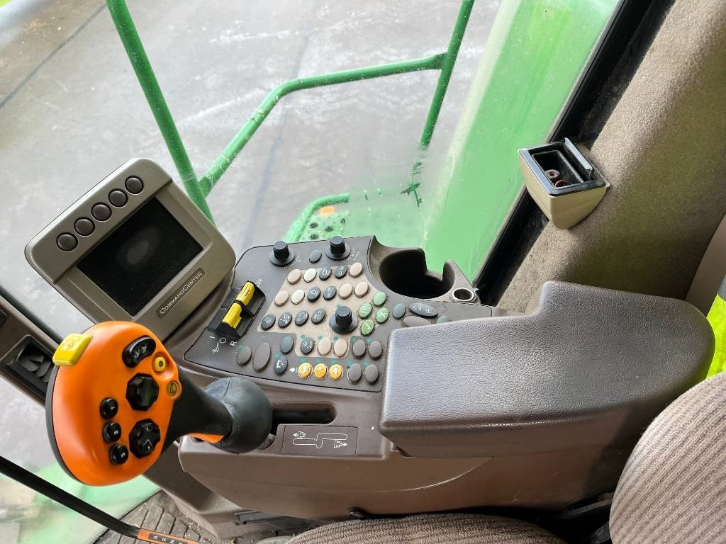 Ceifeira debulhadora John Deere W 650 i: foto 13 Ceifeira debulhadora John Deere W 650 i: foto 13