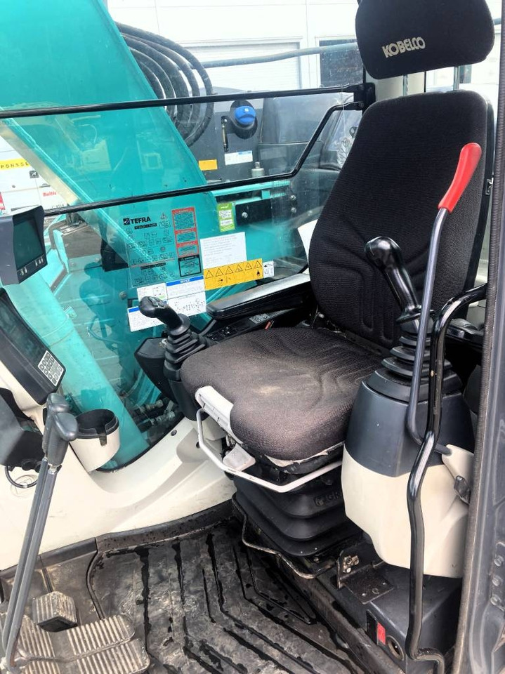 Escavadora de rastos Kobelco SK 140 SRLC-5: foto 7