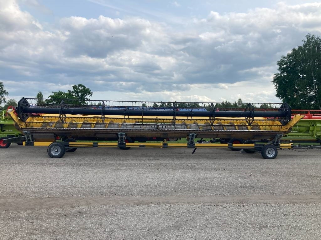 New Holland Varifeed 41V - Equipamento para colheitadeira: foto 2 New Holland Varifeed 41V - Equipamento para colheitadeira: foto 2