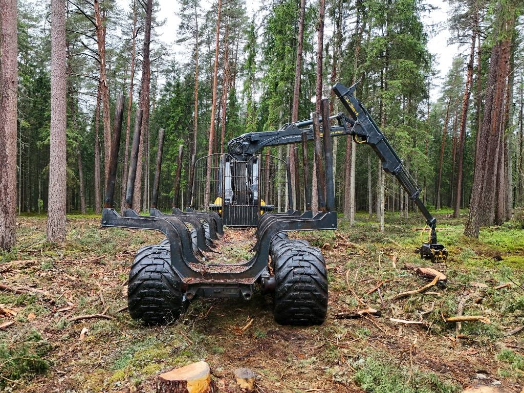 Ponsse Buffalo 8W - Forwarder: foto 2 Ponsse Buffalo 8W - Forwarder: foto 2