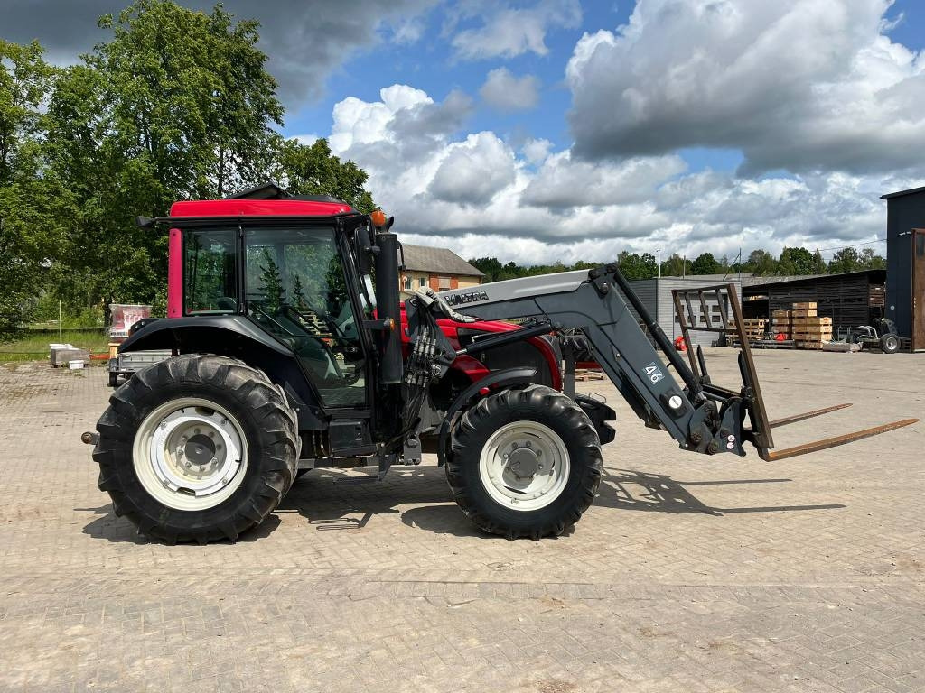 Valtra A 93 - Trator: foto 2 Valtra A 93 - Trator: foto 2