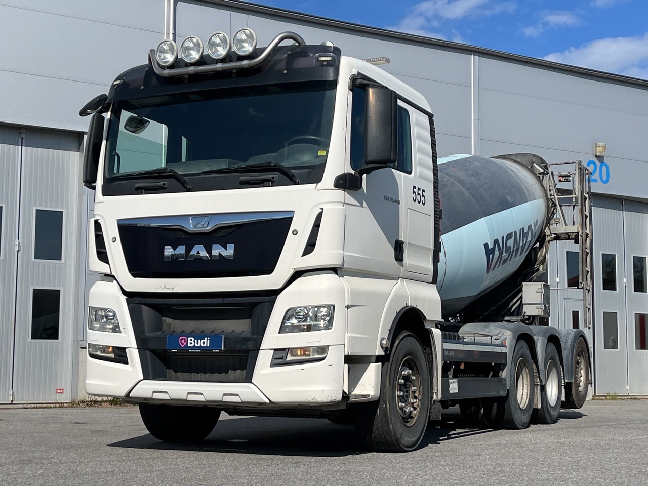 Betongbil MAN 92X TGX 35.440 8X4-4 BL -2015 | Saraka | Endast export / EXPORT ONLY - Camião betoneira: foto 1 Betongbil MAN 92X TGX 35.440 8X4-4 BL -2015 | Saraka | Endast export / EXPORT ONLY - Camião betoneira: foto 1