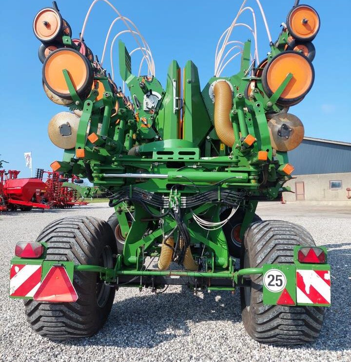 Amazone EDX 9000-T - 12 rækket - Semeadora de precisão: foto 2 Amazone EDX 9000-T - 12 rækket - Semeadora de precisão: foto 2