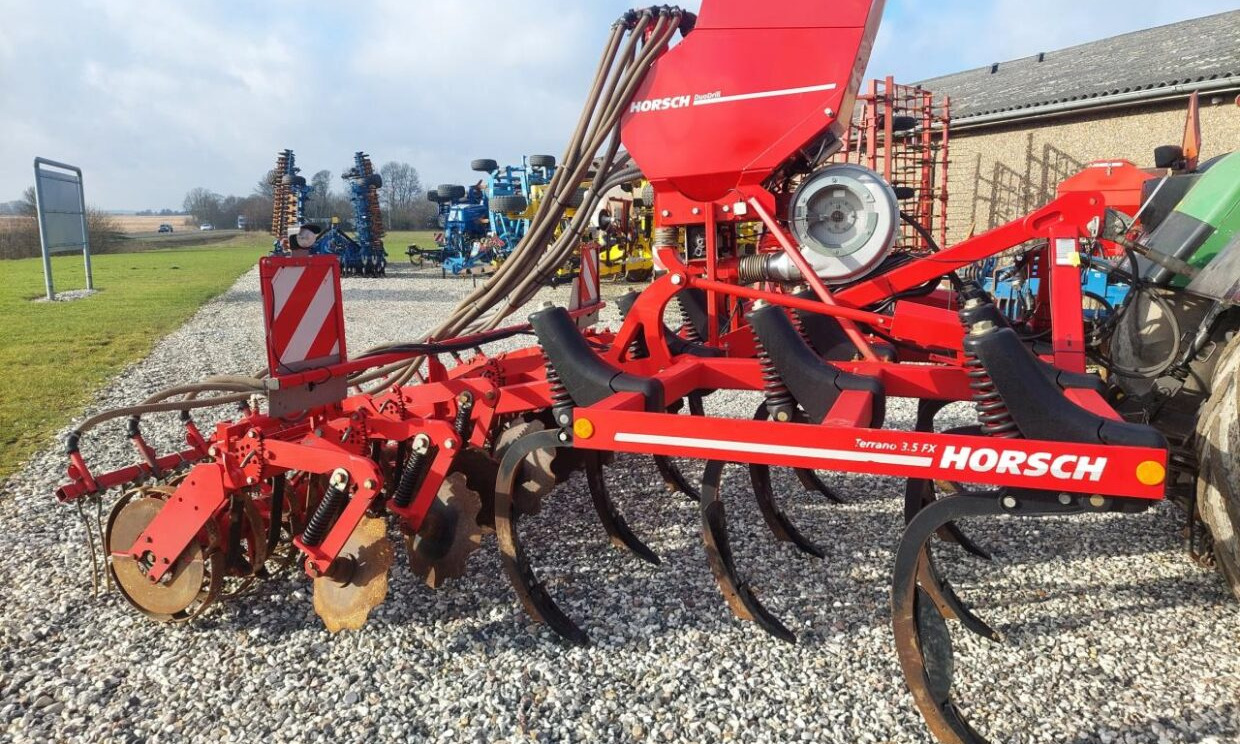 Horsch Terrano 3.5 FX med DuoDrill - Grade: foto 2 Horsch Terrano 3.5 FX med DuoDrill - Grade: foto 2