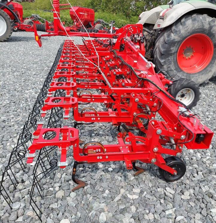 Horsch Transformer 9 VF - Grade de dentes flexíveis: foto 3 Horsch Transformer 9 VF - Grade de dentes flexíveis: foto 3