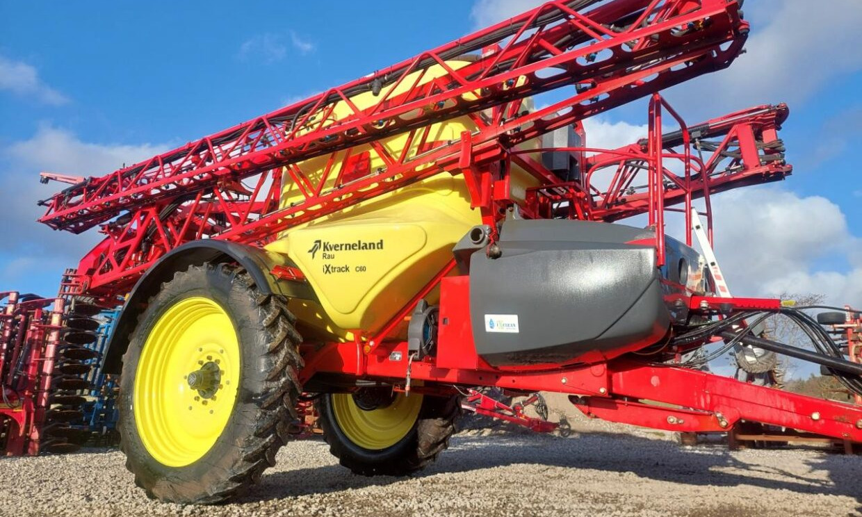 Pulverizador de arrastar Kverneland IXtrack C60 - 36m: foto 19